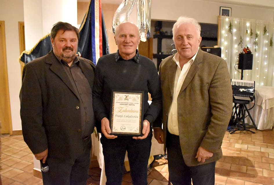 Dva desetljeća uspješnog rada Udruge voćara, vinogradara i vinara „Vino-Kap“ iz Kaptola