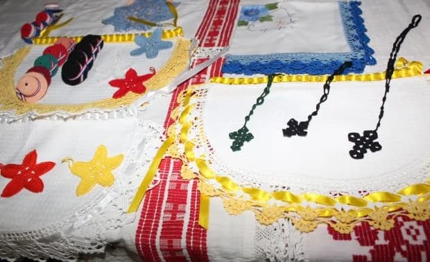 Božićni sajam, pikantni riblji paprikaš i tamburaši „Zlatne doline“ u pleterničkom Bećarskom šoru