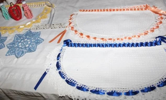 Božićni sajam, pikantni riblji paprikaš i tamburaši „Zlatne doline“ u pleterničkom Bećarskom šoru
