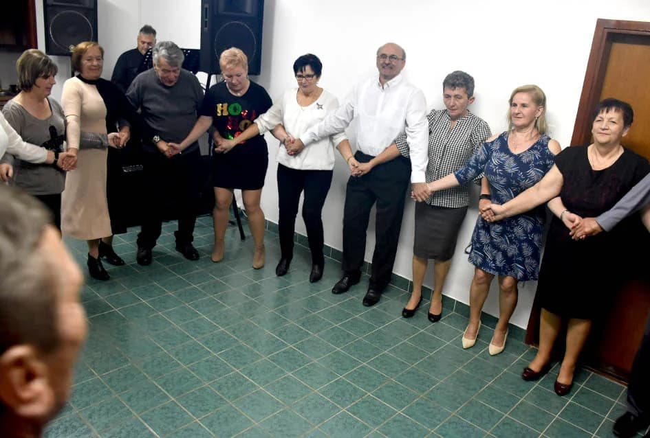 SVE POPULARNIJE PLESNE VEČERI VELIČKIH UMIROVLJENIKA: Dolaze gosti i iz drugh sredina