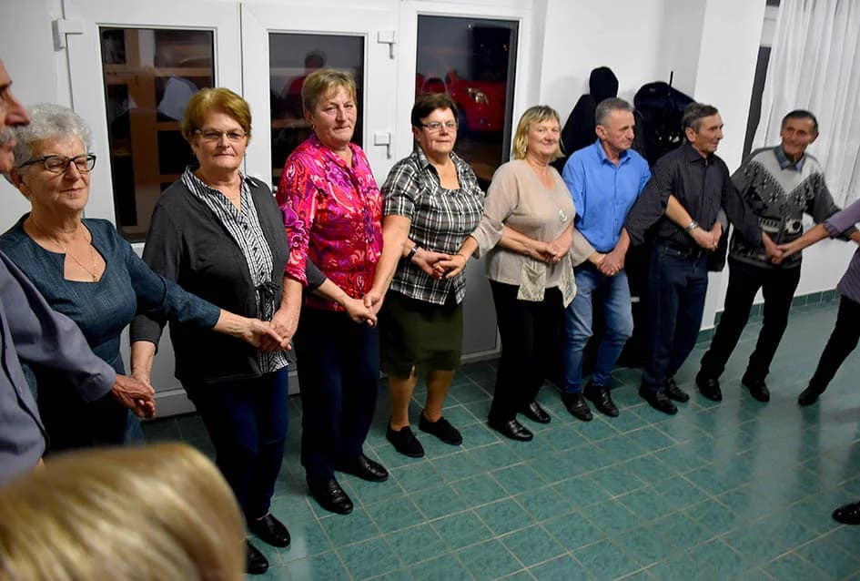SVE POPULARNIJE PLESNE VEČERI VELIČKIH UMIROVLJENIKA: Dolaze gosti i iz drugh sredina