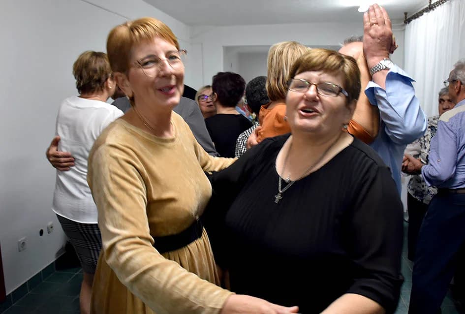 SVE POPULARNIJE PLESNE VEČERI VELIČKIH UMIROVLJENIKA: Dolaze gosti i iz drugh sredina