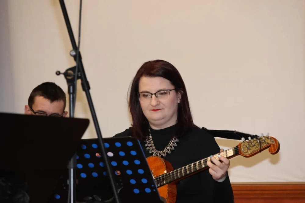 Zažmiri i zaželi: Održan koncert Kutjevačkog tamburaškog orkestra