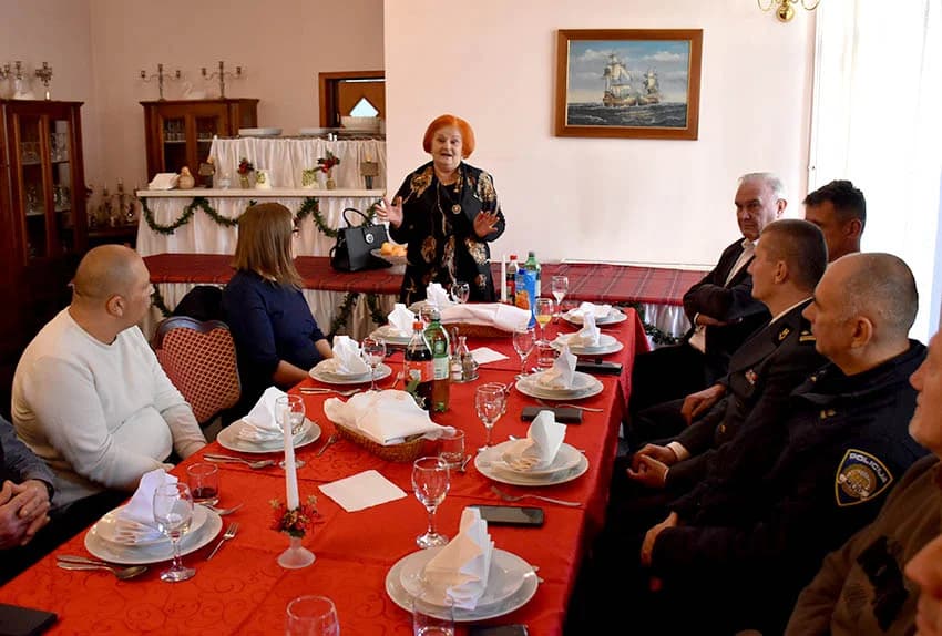 SUSRET RODITELJA POGINULIH BRANITELJA: Blagdani su teški bez vaših najmilijih