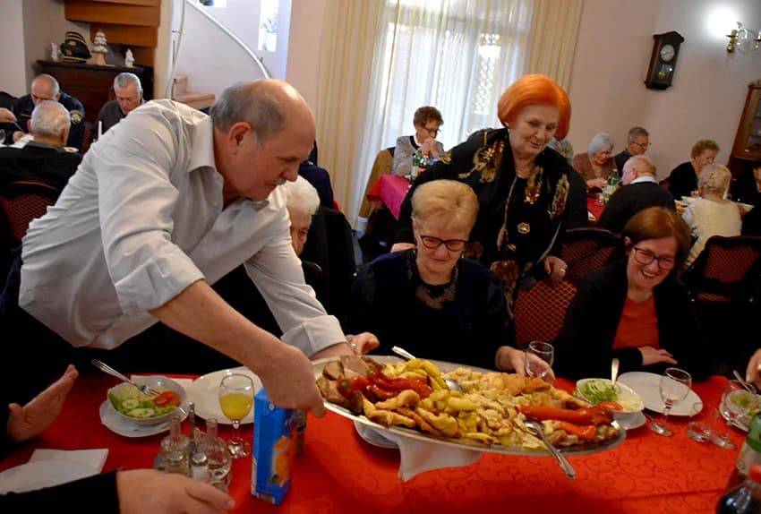 SUSRET RODITELJA POGINULIH BRANITELJA: Blagdani su teški bez vaših najmilijih