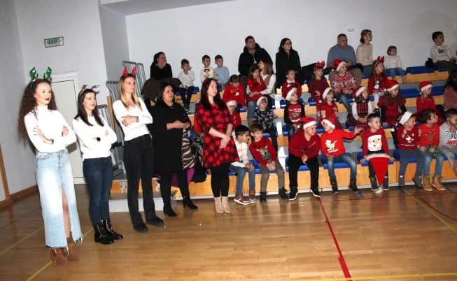Božićni koncert u povodu dvadesetog rođendana pleterničkih mažoretkinja