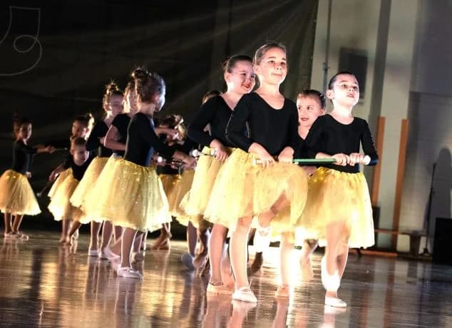 Božićni koncert u povodu dvadesetog rođendana pleterničkih mažoretkinja