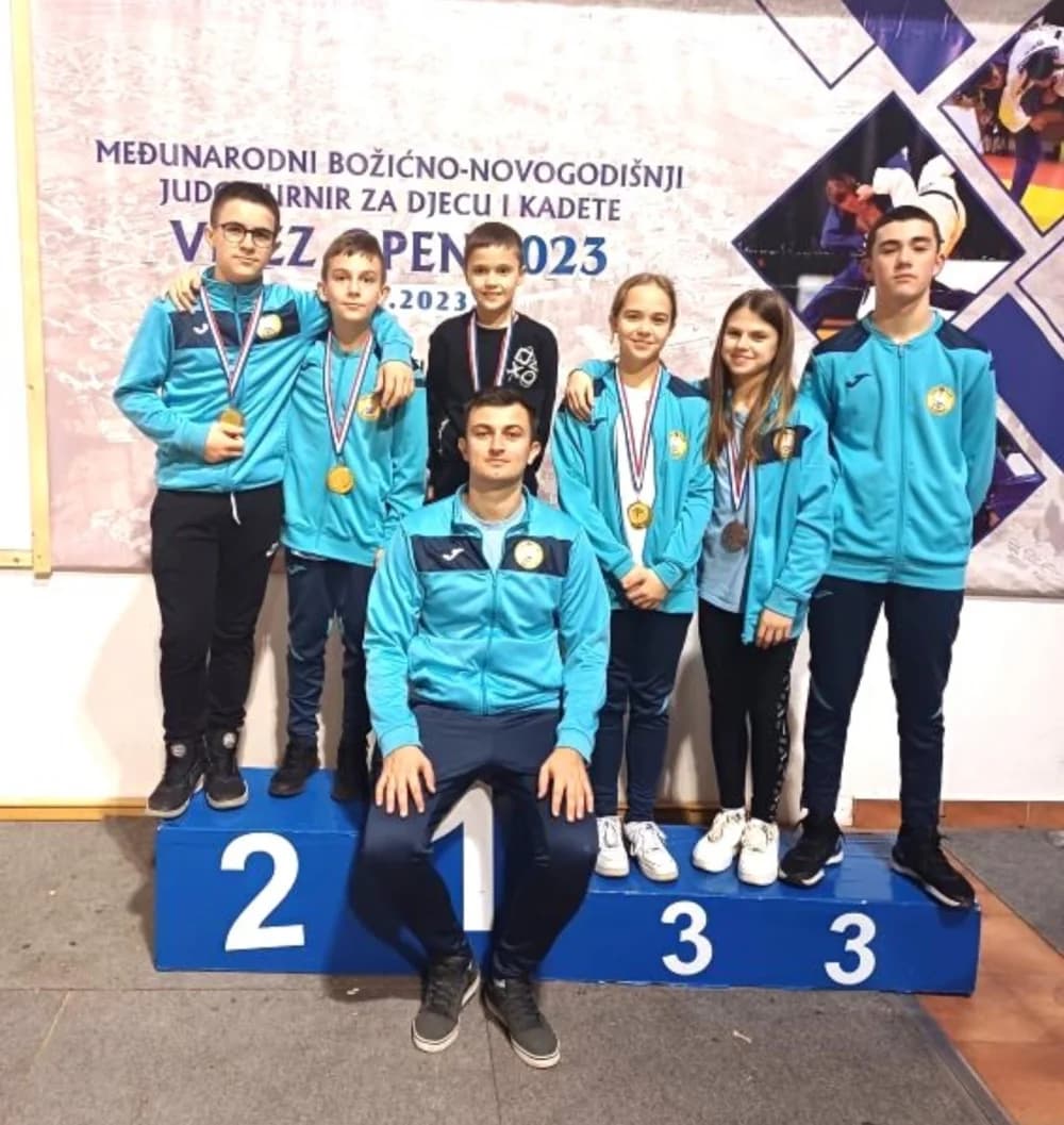 Osvojili pet medalja na Međunarodnom turniru u Vitezu