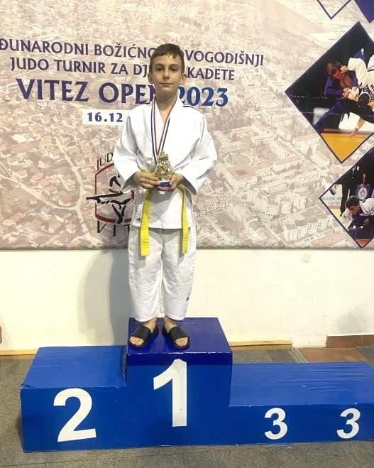 Osvojili pet medalja na Međunarodnom turniru u Vitezu