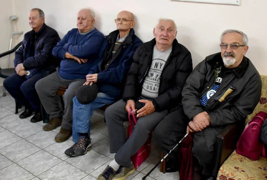 PREDBLAGDANSKI SUSRET: Članovi Hrvatske stranke umirovljenika osnivanjem novih podružnica pripremaju se za izbore