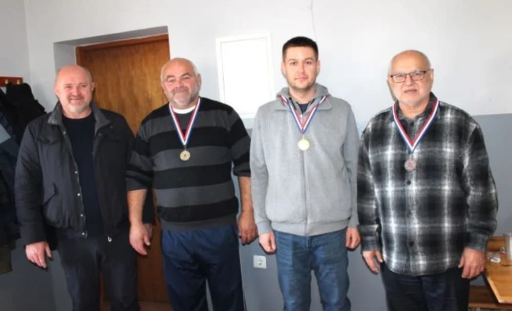 ŠAHOVSKI TURNIR U BRESTOVCU: Pobjednik FIDE majstor Josip Stočko iz Šahovskog kluba Vinkovci