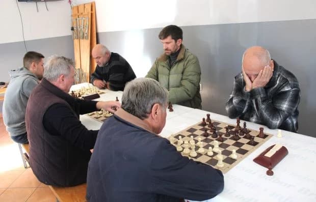 ŠAHOVSKI TURNIR U BRESTOVCU: Pobjednik FIDE majstor Josip Stočko iz Šahovskog kluba Vinkovci