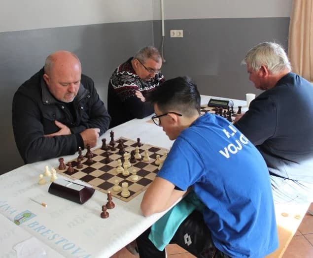 ŠAHOVSKI TURNIR U BRESTOVCU: Pobjednik FIDE majstor Josip Stočko iz Šahovskog kluba Vinkovci