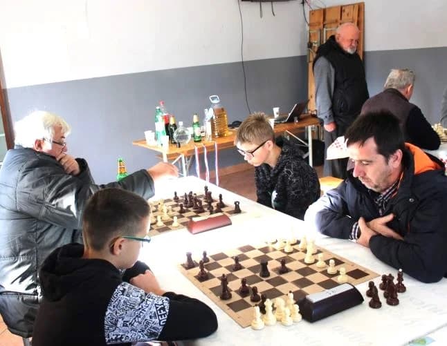 ŠAHOVSKI TURNIR U BRESTOVCU: Pobjednik FIDE majstor Josip Stočko iz Šahovskog kluba Vinkovci