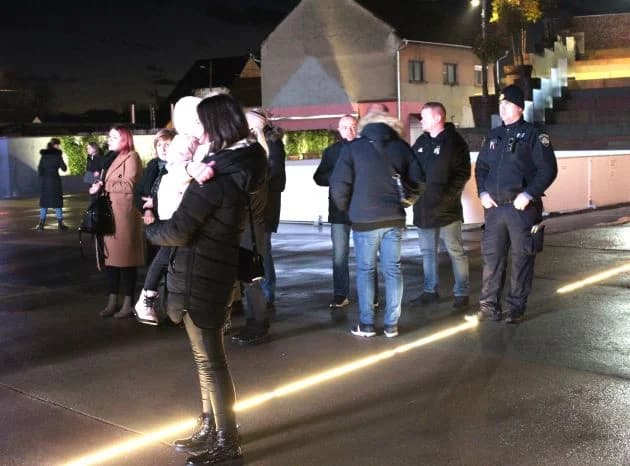 Paljenje četvrte adventske svijeće u Pleternici i uprizorenje živih jaslica