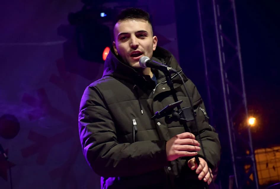 DONATORSKI KONCERT ZA UDRUGU “MALI PRINC” IZ POŽEGE: Silente pjevali brojnim Požežanima