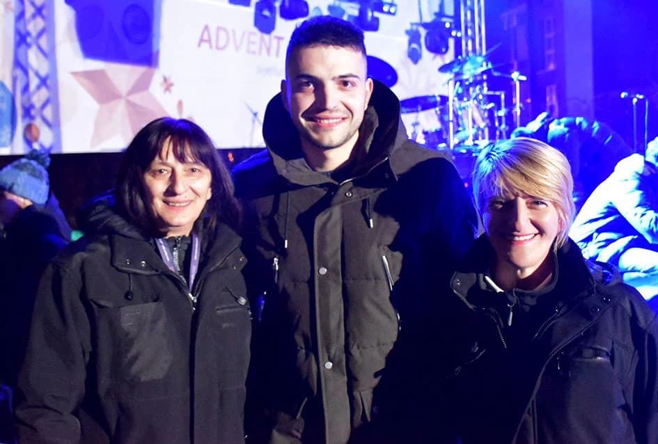 DONATORSKI KONCERT ZA UDRUGU “MALI PRINC” IZ POŽEGE: Silente pjevali brojnim Požežanima