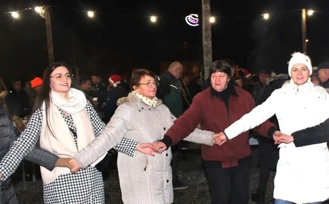 Vatrogasaci i Tamburaški sastav „Satir“ uz bogatu gastronomsku ponudu u Bećarskom šoru