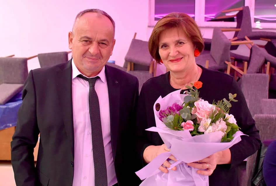 BOSANSKO PRELO: Zvuci šargije i vesela kola Posavljaka i Komušana čuvaju običaje starog kraja
