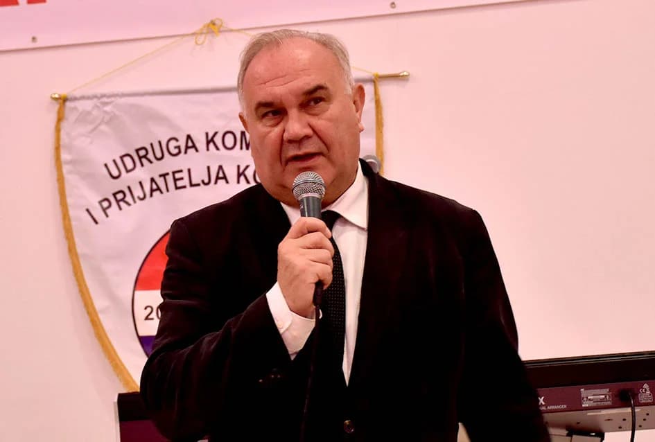 BOSANSKO PRELO: Zvuci šargije i vesela kola Posavljaka i Komušana čuvaju običaje starog kraja