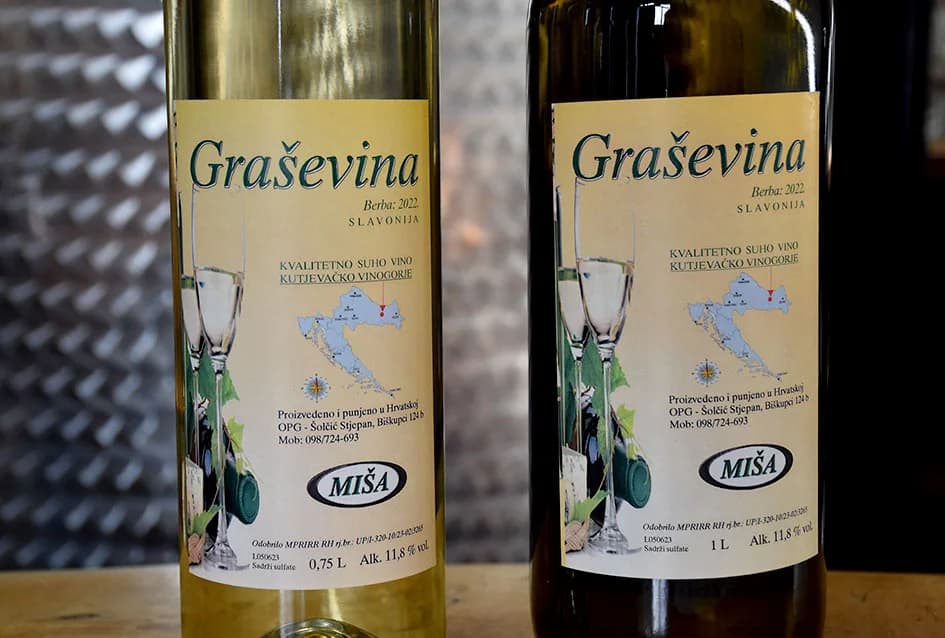 VINOGRADARSKA OBITELJ MIJE ŠOLČIĆA IZ BIŠKUPACA: Svi ukućani uključeni u proizvodnju