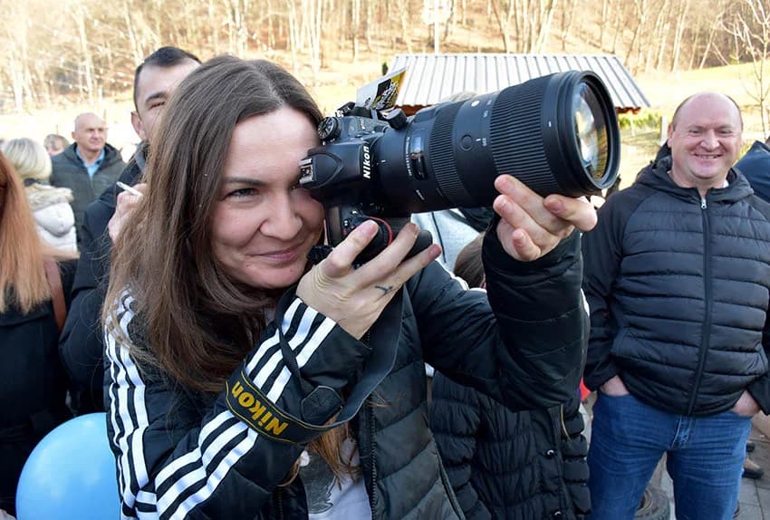 STARA GODINA ISPRAĆENA U NINOINOJ ČAROBNOJ SHHUMI U VELIKOJ: U podne Giuliano okupljene uveo u Novu godinu