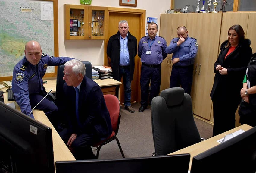 Gradonačelnik Glavić i županica Jozić posjetili dežurne službe u novogodišnjoj noći