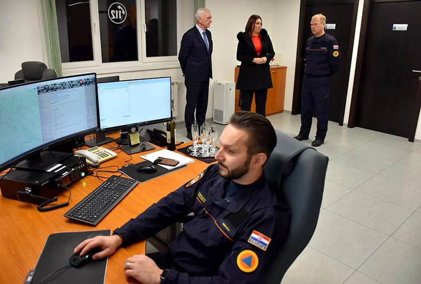 Gradonačelnik Glavić i županica Jozić posjetili dežurne službe u novogodišnjoj noći