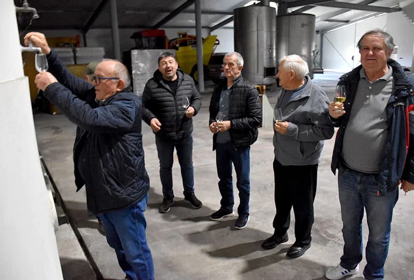 Obilaskom bačvi ispratili staru godinu