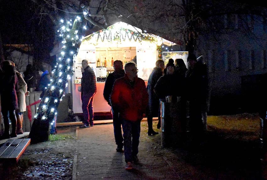Veselo uz šampanjac u Požegi dočekana Nova godina