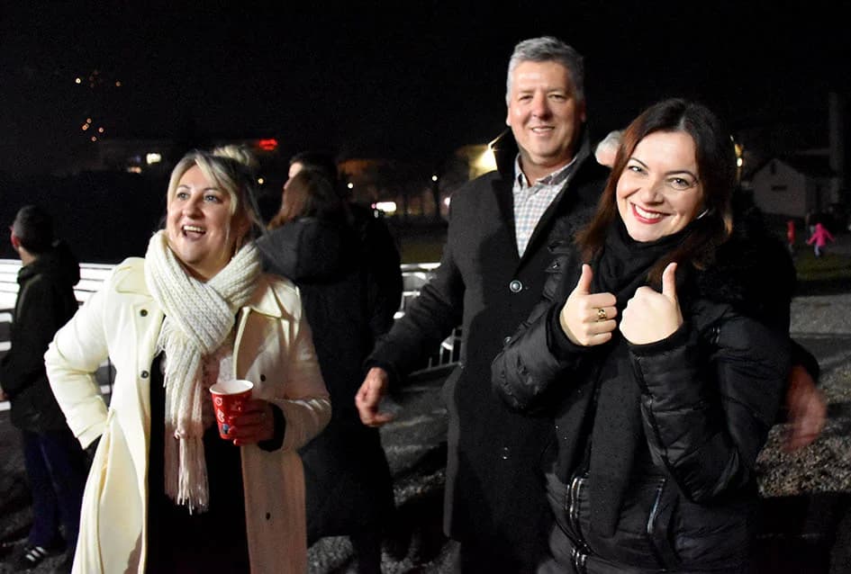 Veselo uz šampanjac u Požegi dočekana Nova godina