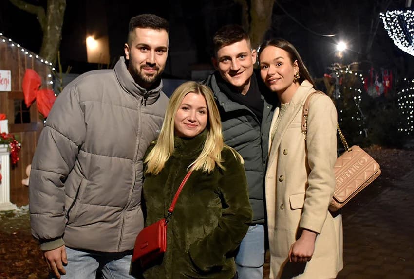 Veselo uz šampanjac u Požegi dočekana Nova godina