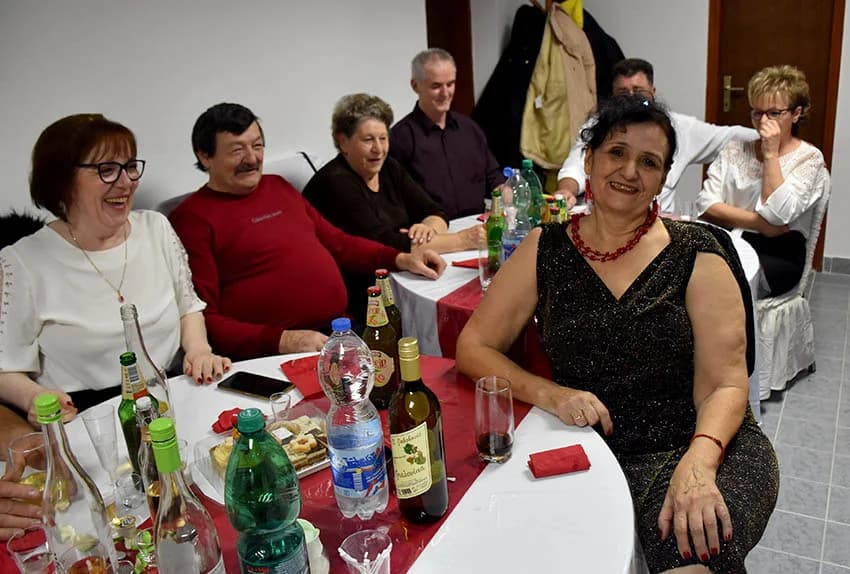 VESELO U MATICI UMIROVLJENIKA VELKA: Uz obilje optimizma ušli u novu 2024. godinu