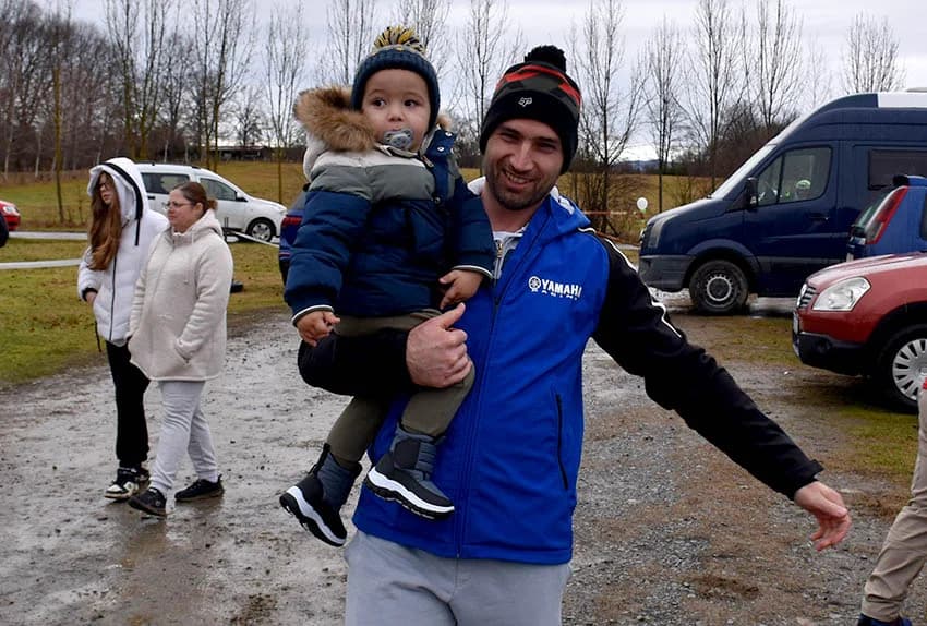 ODRŽANA TRADICIONALNA NOVOGODIŠNJA MOTOKORS UTRKA NA VILARAMA: Darko Puljić iz Miholjca pobjednik