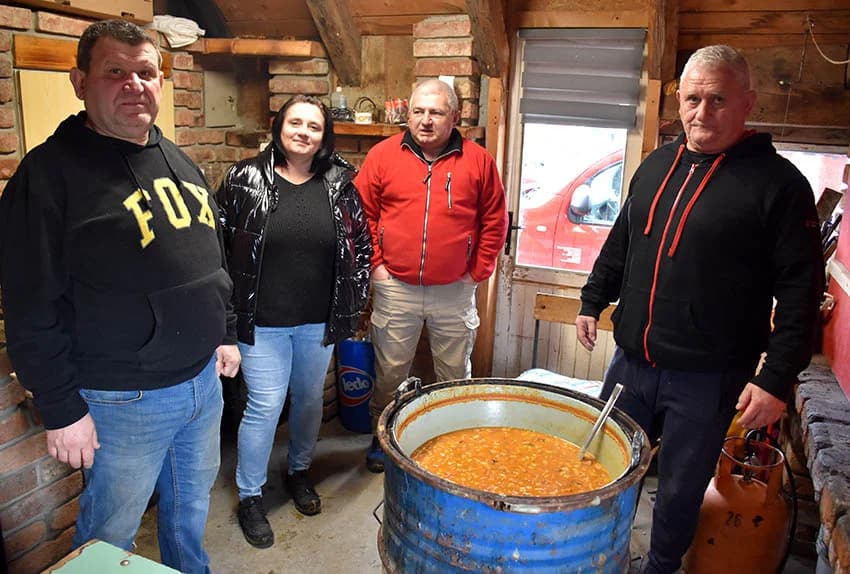 ODRŽANA TRADICIONALNA NOVOGODIŠNJA MOTOKORS UTRKA NA VILARAMA: Darko Puljić iz Miholjca pobjednik