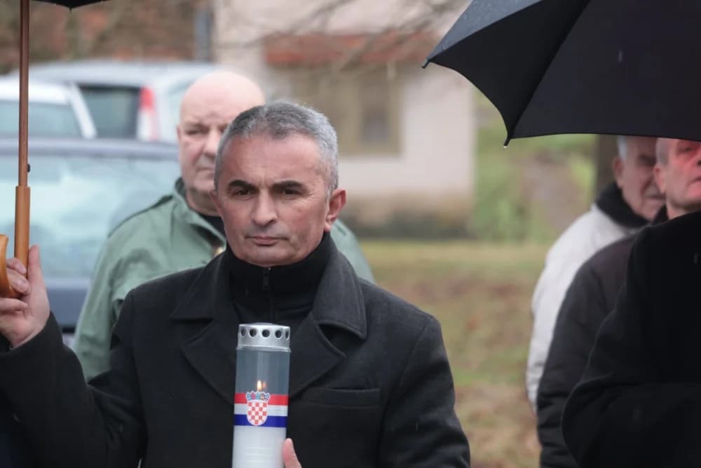 U Španovici odano dužno poštovanje poginulim hrvatskim braniteljima iz Požeštine koji su svoje živote položili na pakračkom području