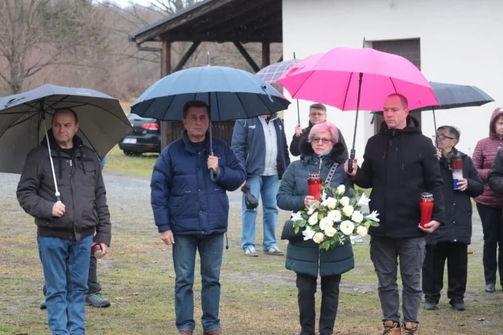 U Španovici odano dužno poštovanje poginulim hrvatskim braniteljima iz Požeštine koji su svoje živote položili na pakračkom području