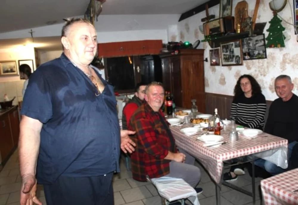 PLETERNIČKI ZAVIČAJNI KUD „RAMA“: Tradicionalni  božićni domjenak uz pjesmu i druženje do kasno u noć