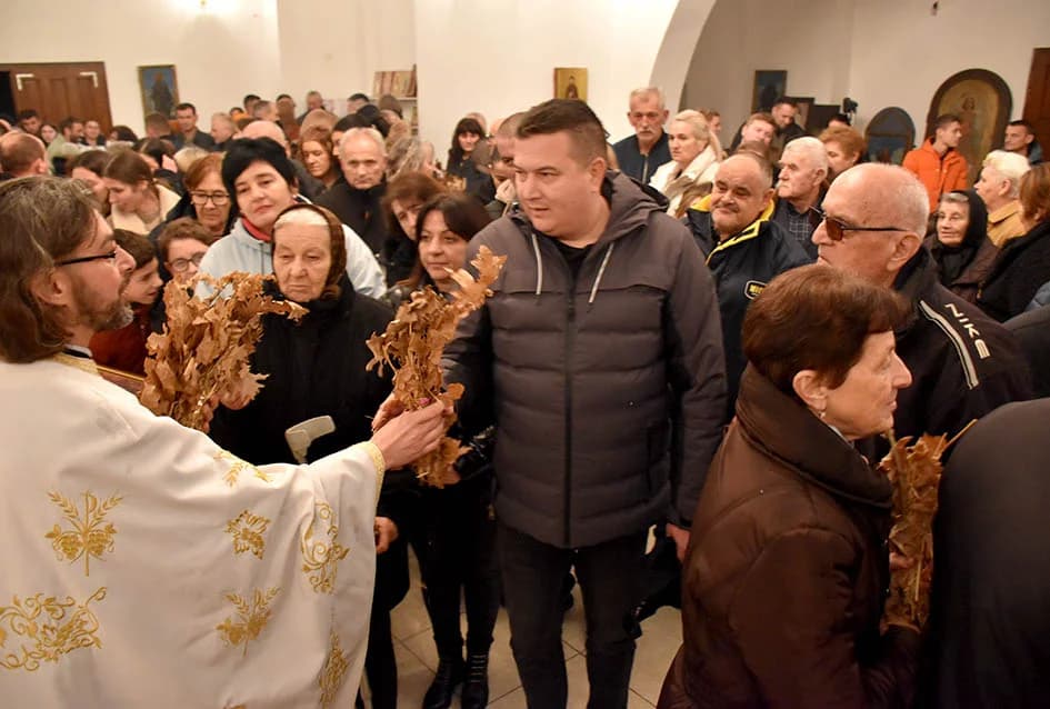 Pravoslavni vjernici slave Badnje večer i Božić
