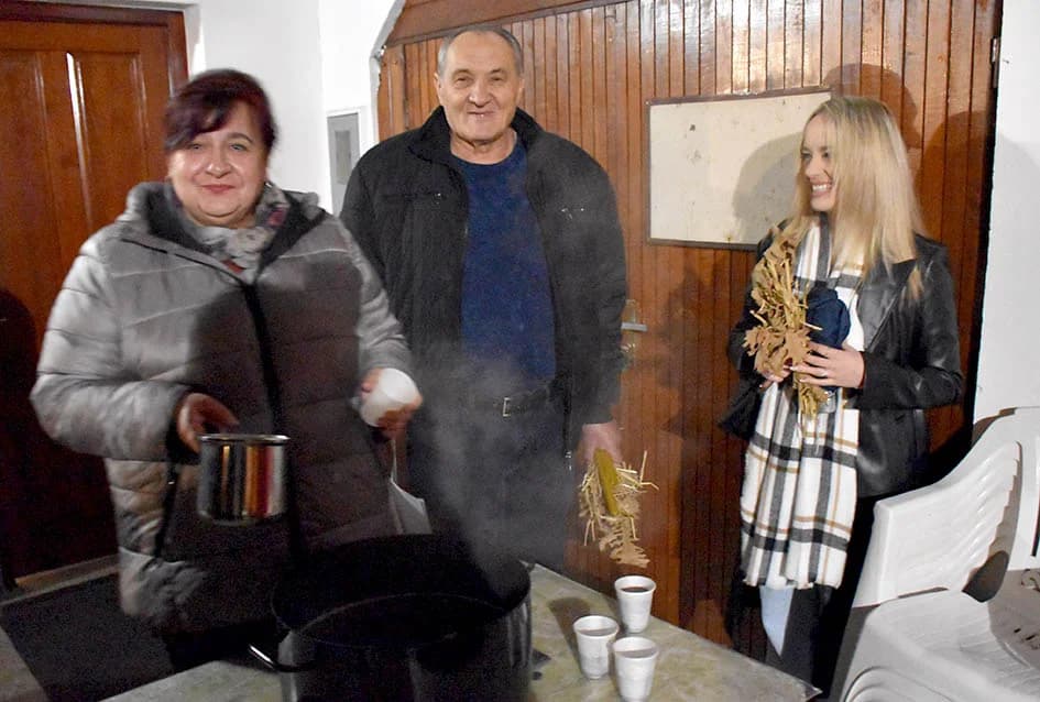 Pravoslavni vjernici slave Badnje večer i Božić