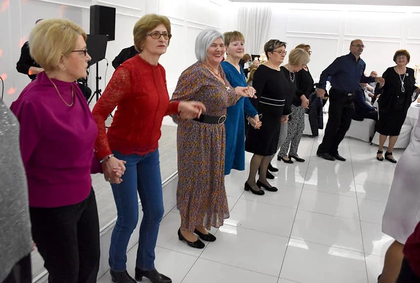 SUSRETI STARIH: Nakon tri umirovljenička dočeka 2024. godine još jedna njihova zabavna večer