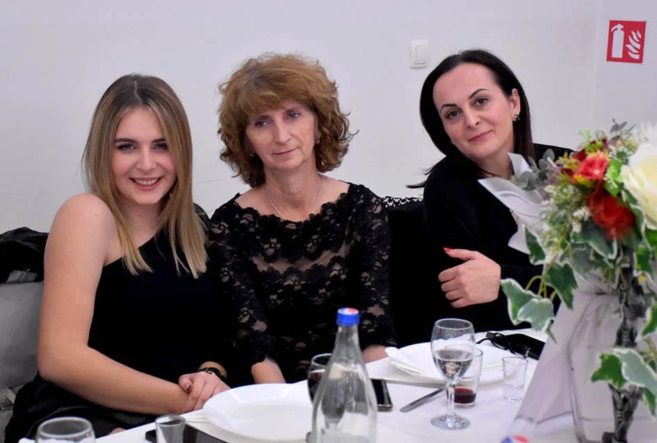 UGOSTITELJSKA 2024.: Ugostitelji požeškog kraja odgođeno dočekali Novu godinu uz obilje pjesama i plesa