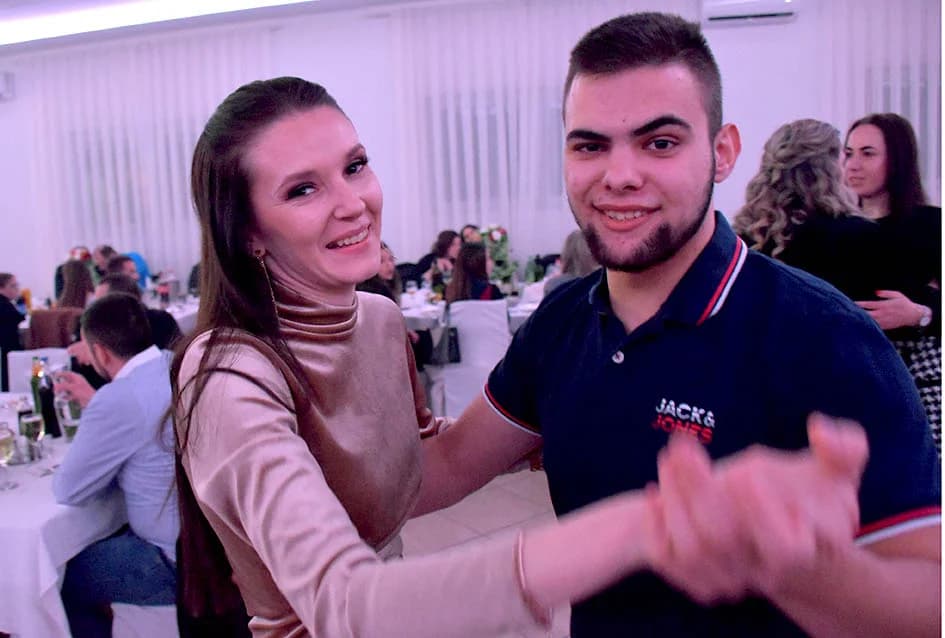 UGOSTITELJSKA 2024.: Ugostitelji požeškog kraja odgođeno dočekali Novu godinu uz obilje pjesama i plesa