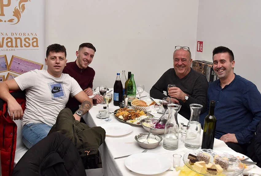 UGOSTITELJSKA 2024.: Ugostitelji požeškog kraja odgođeno dočekali Novu godinu uz obilje pjesama i plesa