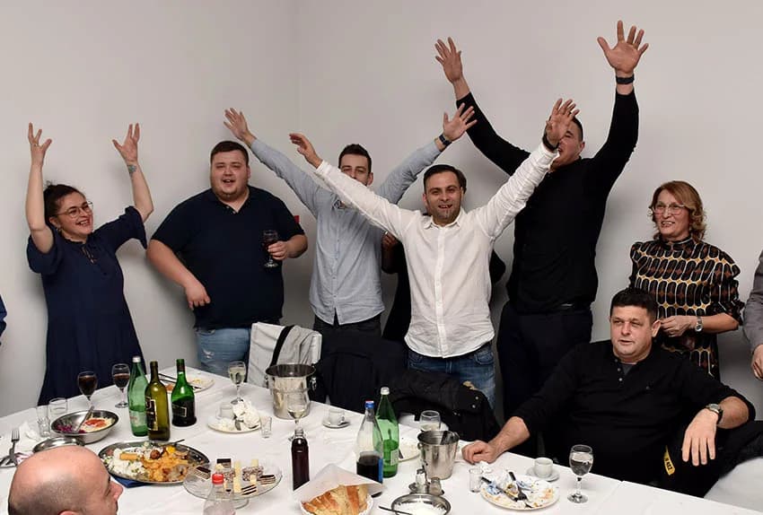 UGOSTITELJSKA 2024.: Ugostitelji požeškog kraja odgođeno dočekali Novu godinu uz obilje pjesama i plesa