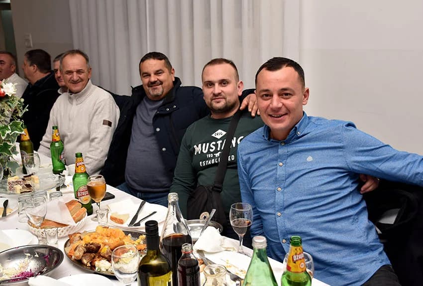 UGOSTITELJSKA 2024.: Ugostitelji požeškog kraja odgođeno dočekali Novu godinu uz obilje pjesama i plesa