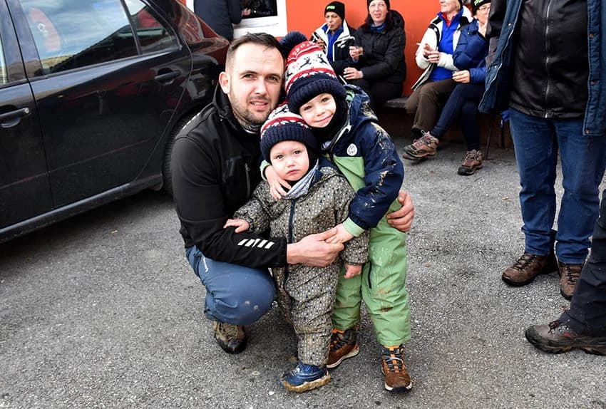 Održan 12. planinarski pohod na najviši vrh požeške gore koji je završio u podnožju Kapavca