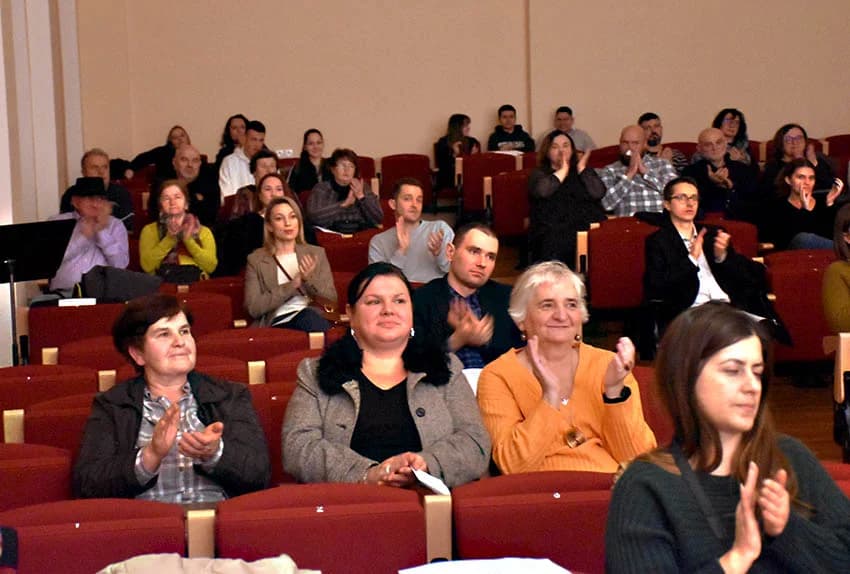 /FOTO/ HUMANITARNI KONCERT U POŽEGI: Glazbena čarolija za kupovinu kombija požeških invalida