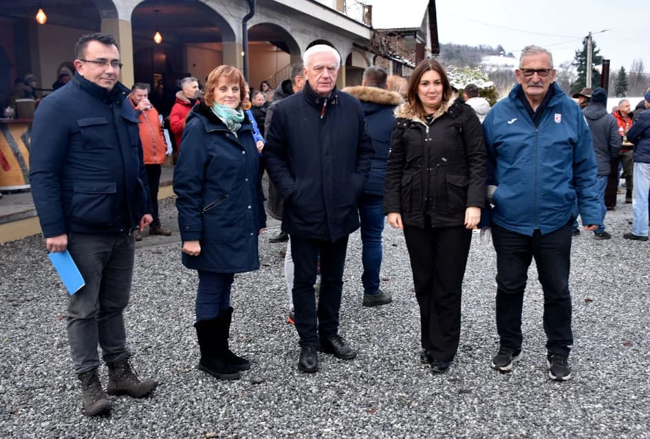 (FOTOGALERIJA) Najavili početak radova u vinogradima