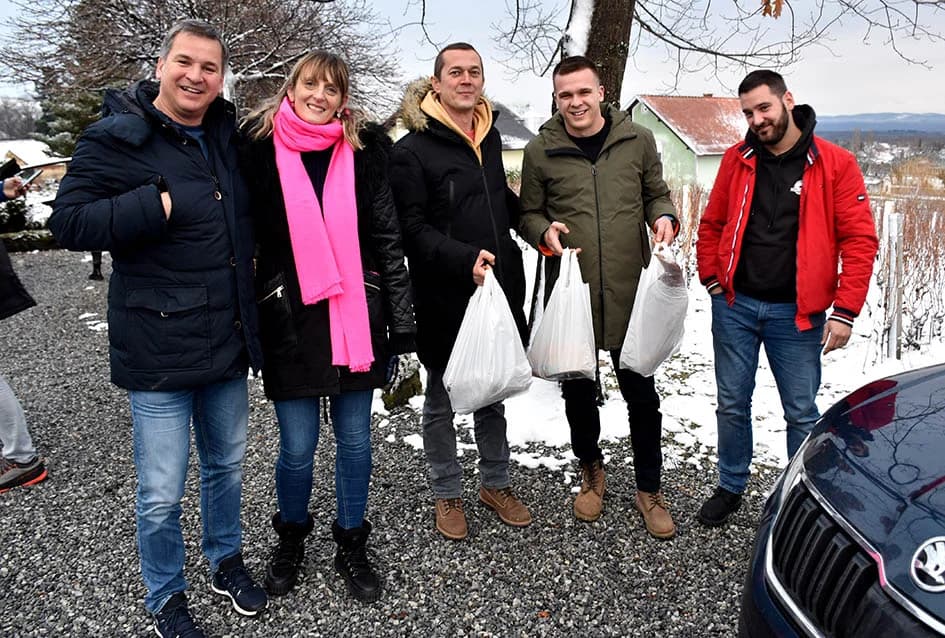 (FOTOGALERIJA) Najavili početak radova u vinogradima